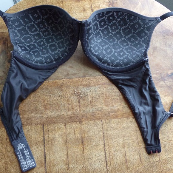 Gray Bra - Picture 2 of 2